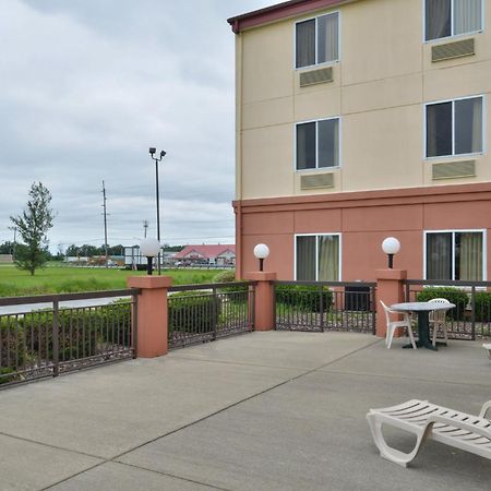 Red Roof Inn Clyde Экстерьер фото