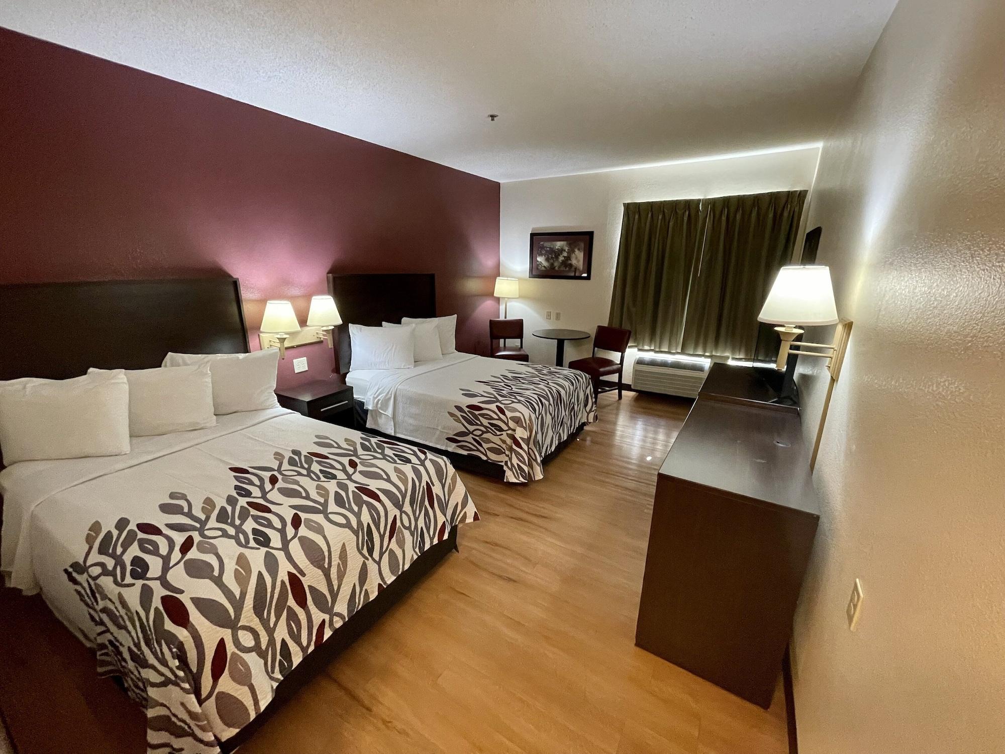 Red Roof Inn Clyde Экстерьер фото